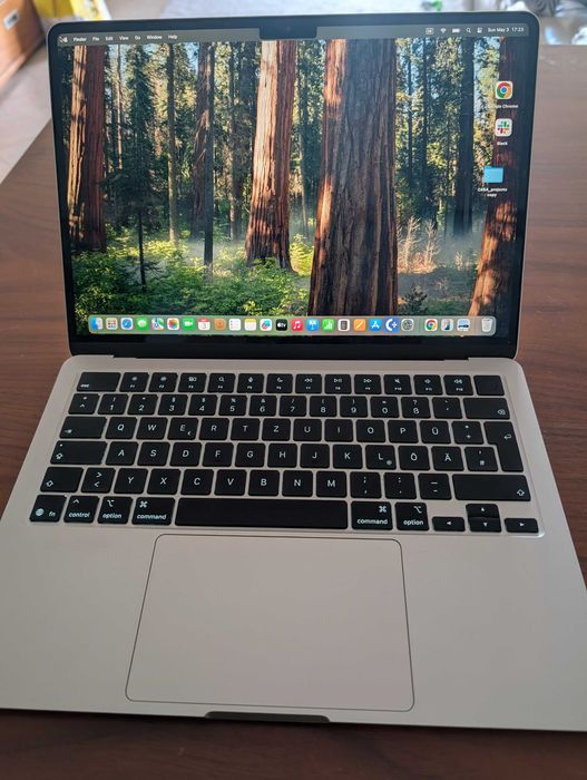 Apple MacBook Air | 13.6'' | Apple M4 | Apple GPU 10-core | 24 GB | SSD 512GB - NOVO