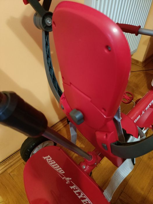 Трьохколісний велосипед Radio Flyer