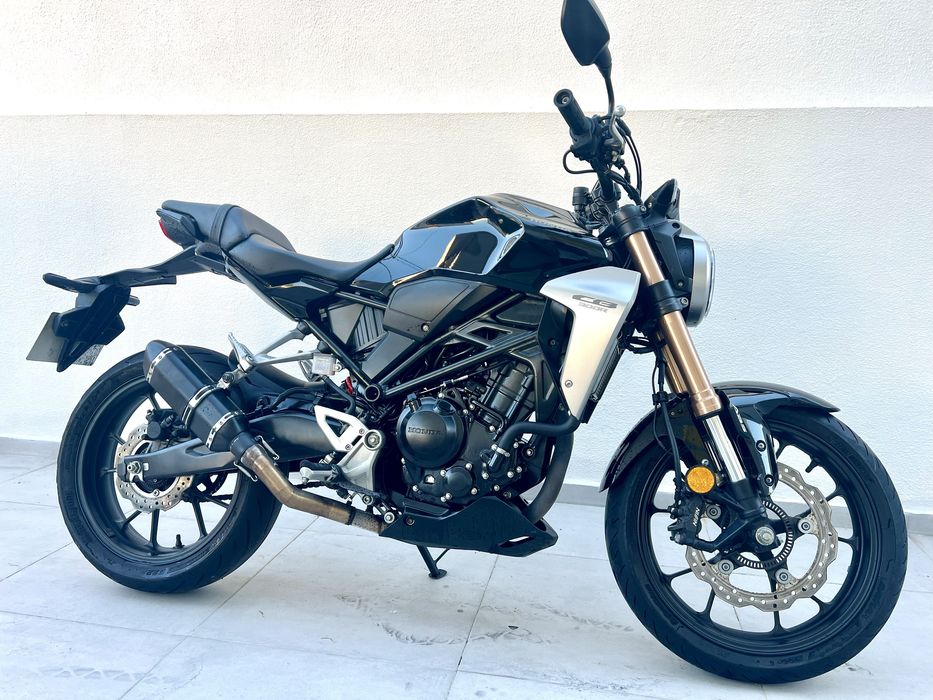 Honda CB300R - Top