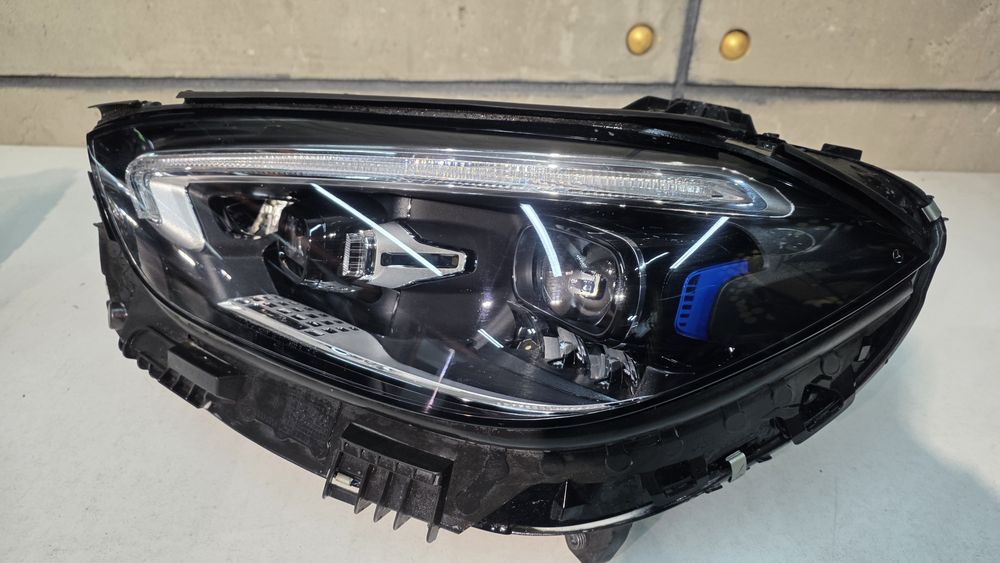 Mercedes C-Class W 206 C206 Digital LED Multibeam фари комплект OEM Європа W206 C200 C300 C43 AMG Line