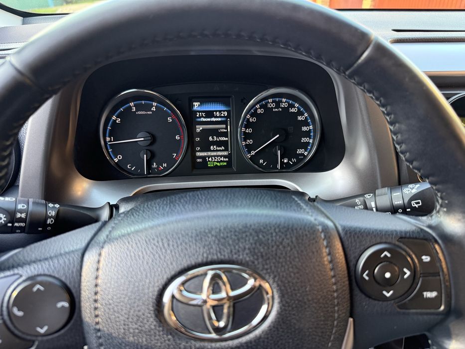 Toyota rav-4 2016