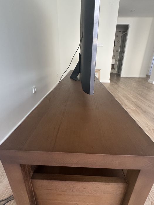 Móvel TV / Aparador Sashi Kave Home - 100% Madeira Maciça de Teca (200x40cm)