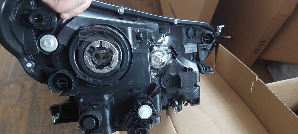 фара Toyota Rav4 2016 2017 2018 Тойота Рав4