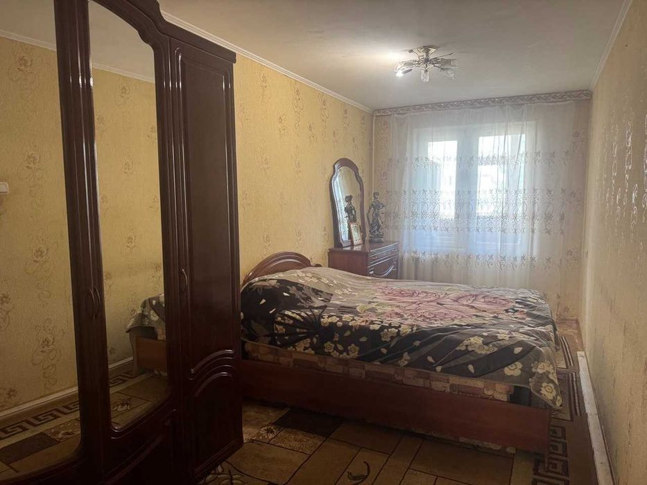 Продаж трикімнатної квартири Проспект Корабелів