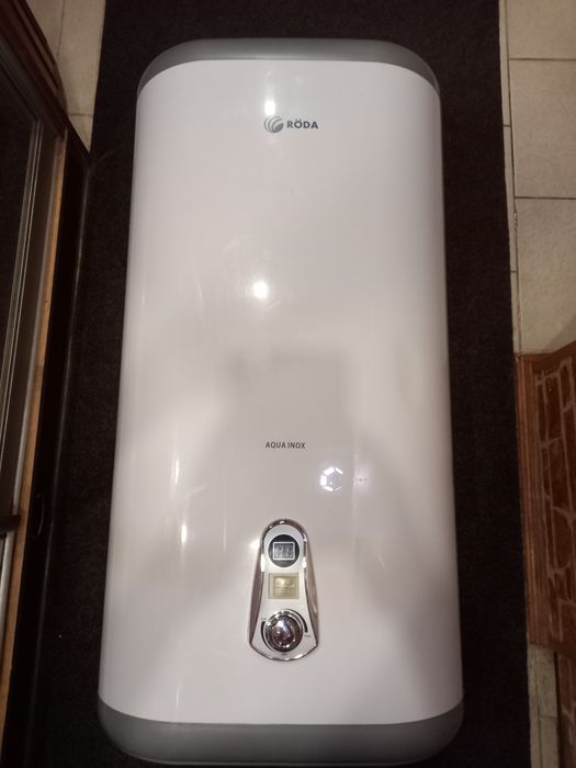 Бойлер RODA на 80л. Б/У.