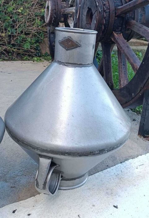 Cântaro para vinho em INOX 20 litros