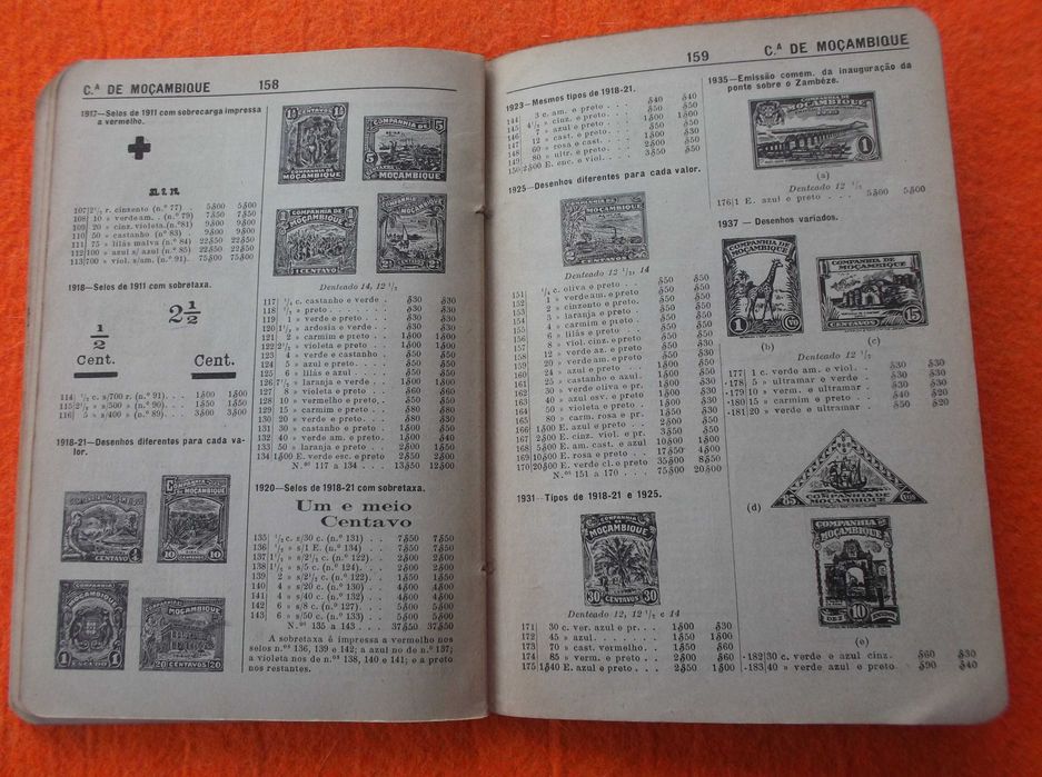 Catalogo de Selos Postais de Portugal e Colonias 1945