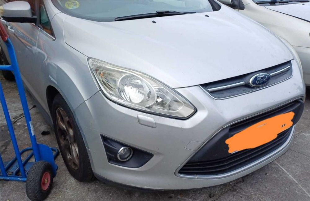 Peças Ford c max e galaxy. Várias gerações