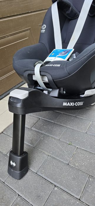 Fotelik samochodowy Maxi-Cosi z podstawą FamiliFix360