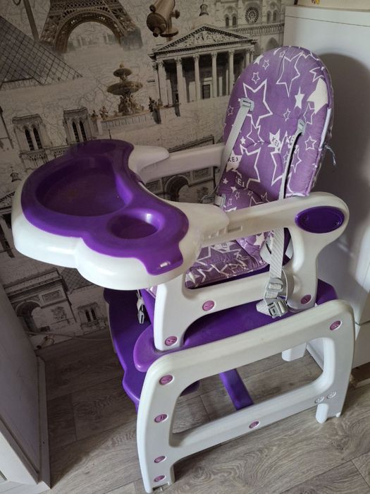 Стільчик для годування