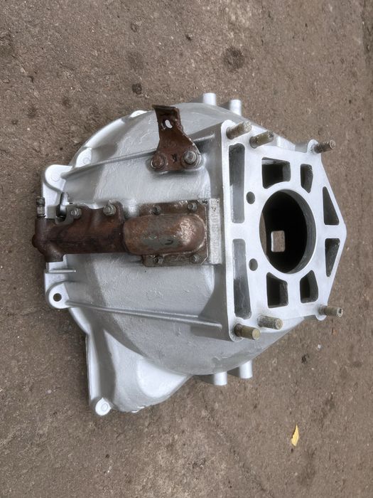 Кожух маховика картер Газ 3309ВалдайПаз,Газ 66 Газ 3307 Газ 53