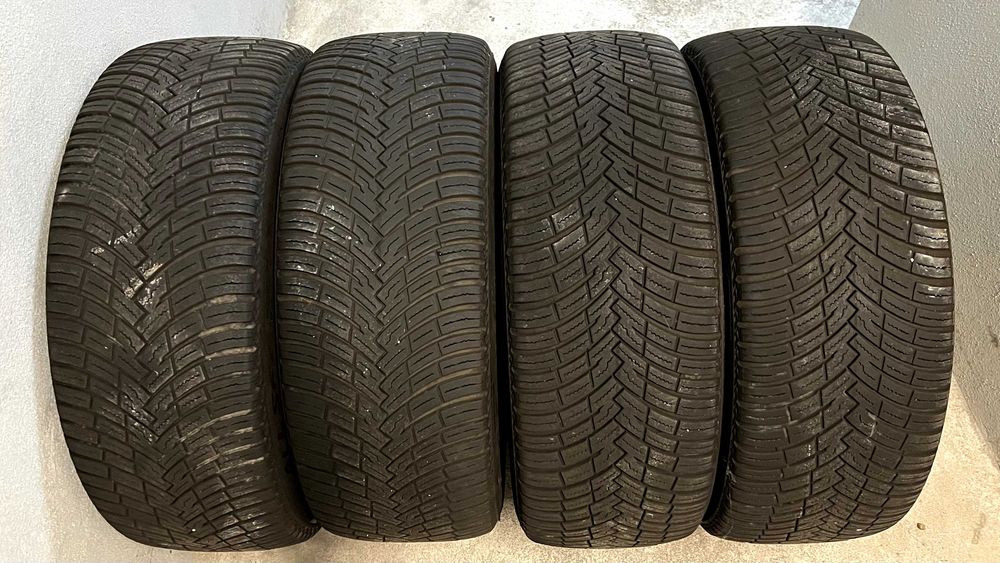 4 Jantes 18" 5x108 Peugeot/Citroen Seminovas montadas com pneus Pirelli All Season 235/45 R18.