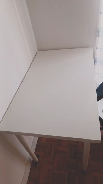 Mesa + cadeira ajustável