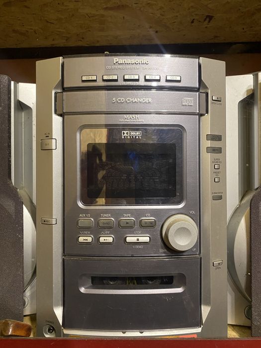 Panasonic SA-AK 600 музыкальный центр с колонками
