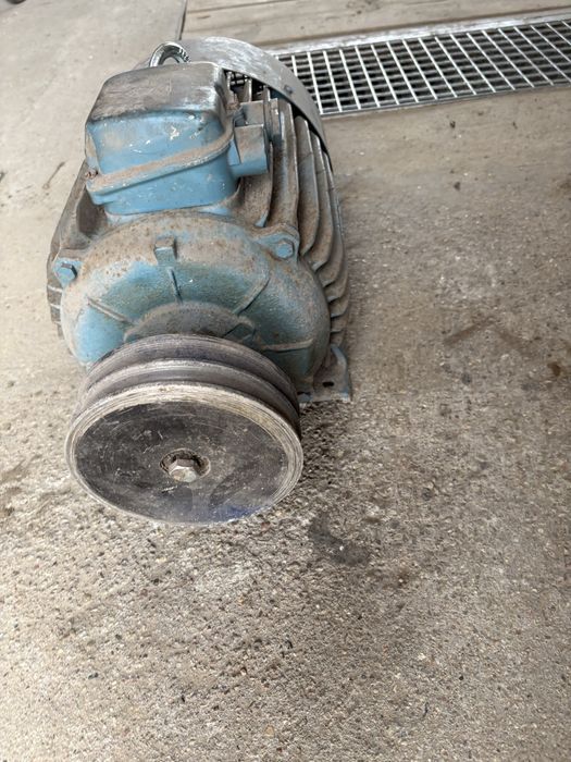Silnik elektyczyn 4kw