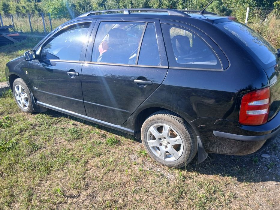 Продам SKODA FABIA легковий універсал
