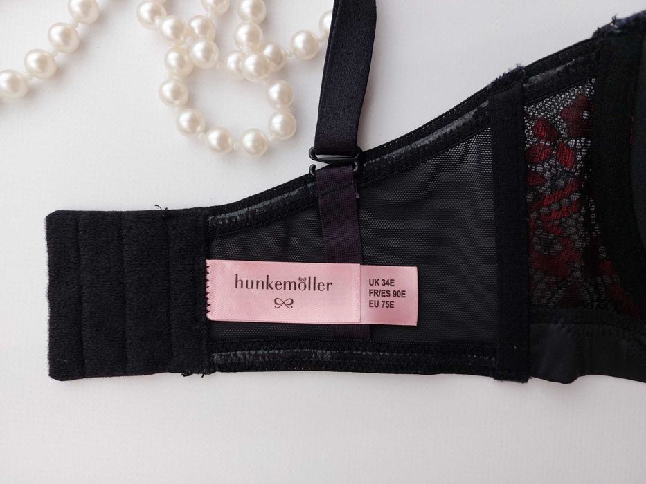 Роскошный сатиновый бюстгальтер с кружевом стразами Hunkemoller 75E