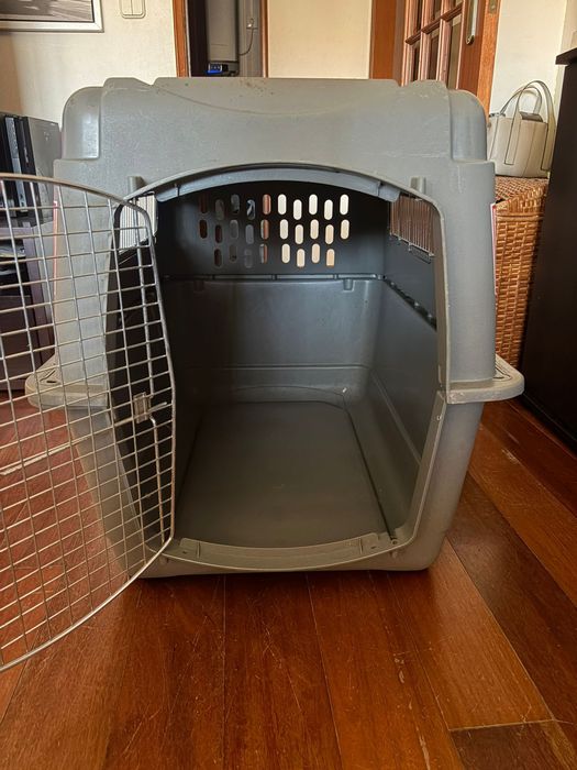 Caixa transportadora de animais