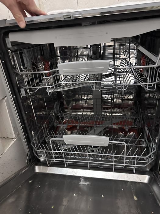 Zmywarka Hotpoint ARISTON uszkodzona