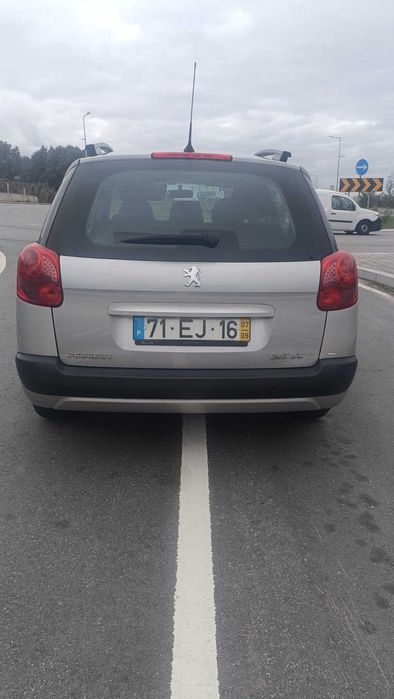 Peugeot 207 SW 1.4 Gasolina - Único Dono