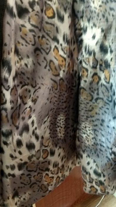 Зимнее пальто женское 50-52. Подстежка натуральный мех. Люкс качество.