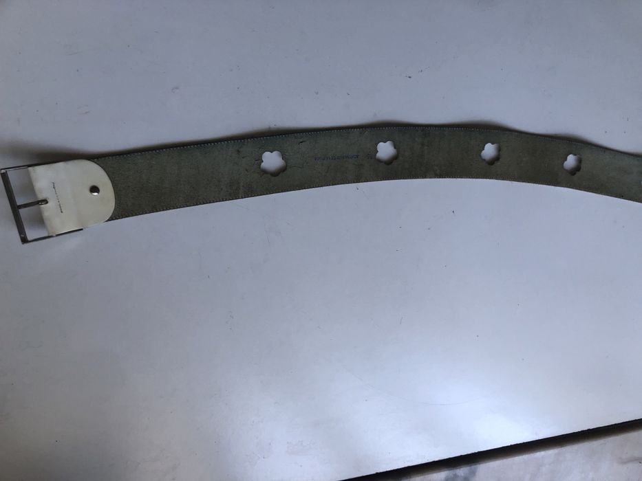 Cinto prada em couro