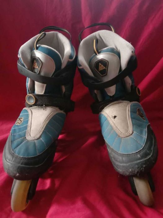 Ролики 36-39 розміру 550 грн