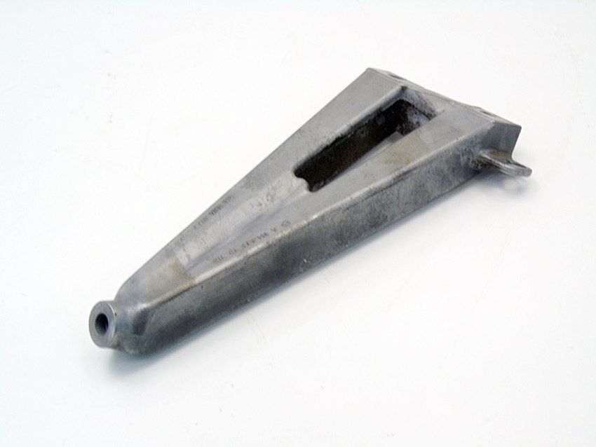 Łapa Silnika 2.0 Kompressor Mercedes Clk C208 A208 W202 S202 C200 W203 W210