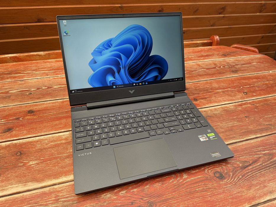 HP Victus 15 | Ryzen 5 5600H | RTX 3050 4GB | 16GB RAM | 512GB SSD
