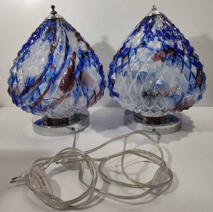 Par de antigos globos candeeiros de mesa