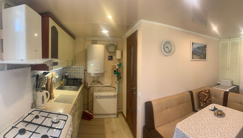 Продам будинок з ремонтом Мархалівка 9 соток