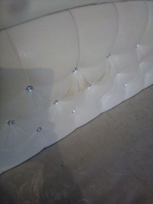 Продам кровать  б/у