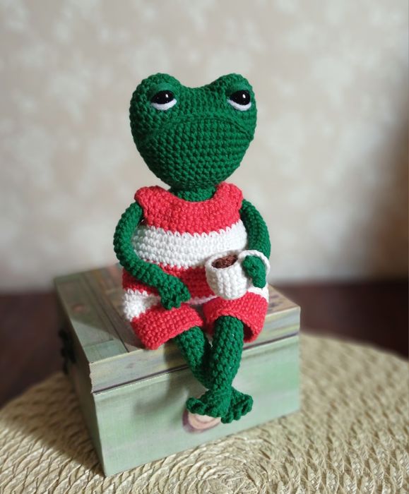 В'язана іграшка, м'яка іграшка, жабка з кавою гачком, іграшка ручної р