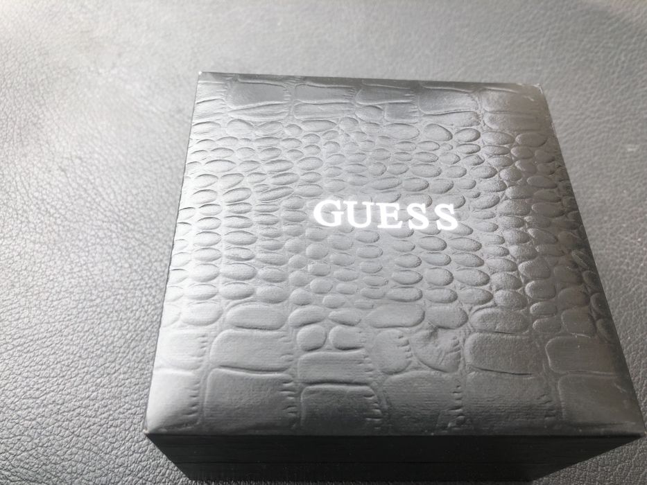 Relógio Feminino Guess Original – Prateado com Bracelete em Corrente