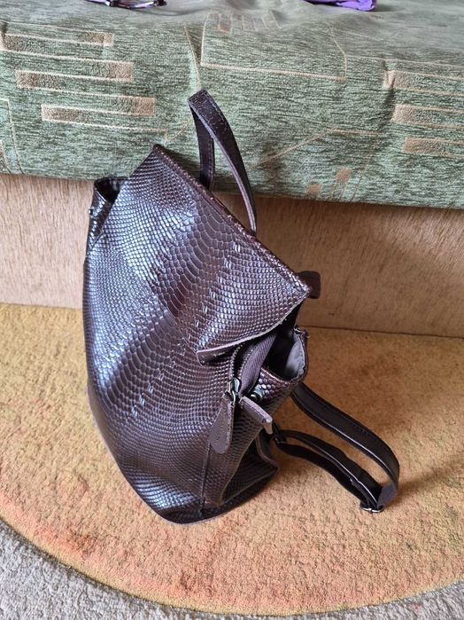 Рюкзак жіночий шкіряний