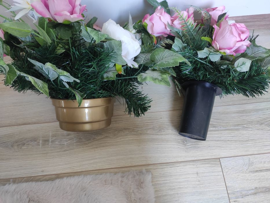 Sztuczne kwiaty na nagrobek