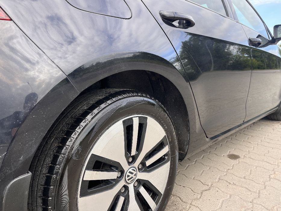 Volkswagen e-Golf 2014 VIN WVWZZZAUZFW900776 фото оголошення 11 з 24