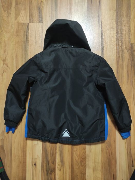 Kurtka narciarska zimowa o rozm. 134/140