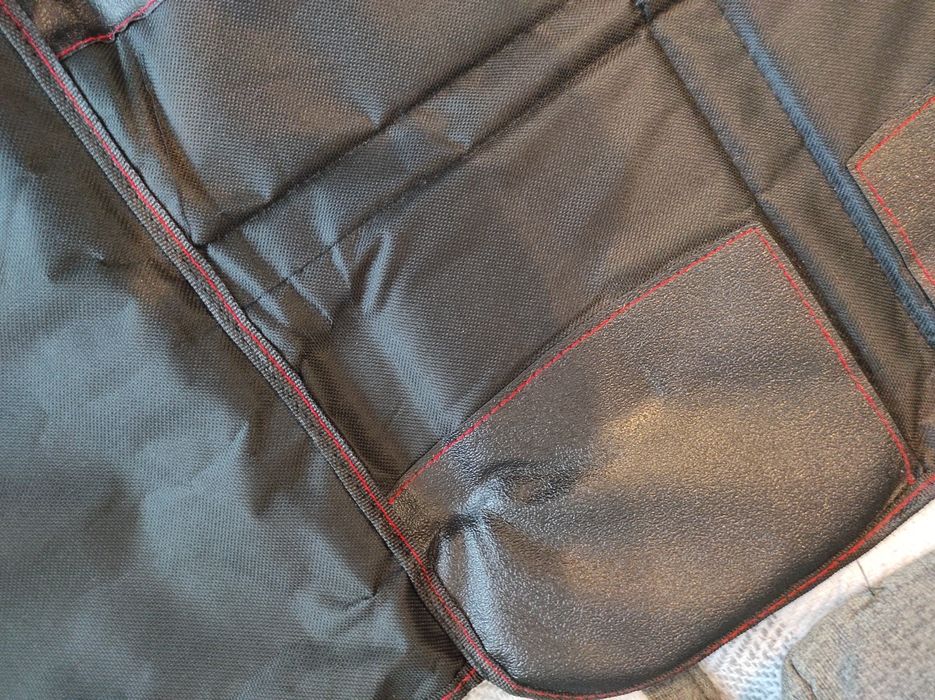 Ochraniacz mata Axkid Deluxe do samochodu