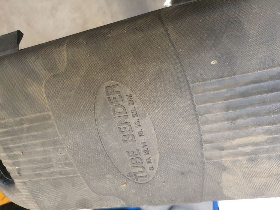 Giętarka do rur kuszowa / TUBE BENDER