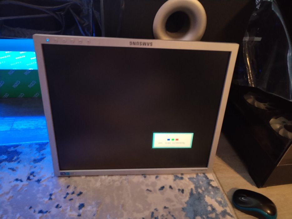 Монитор Samsung 940n