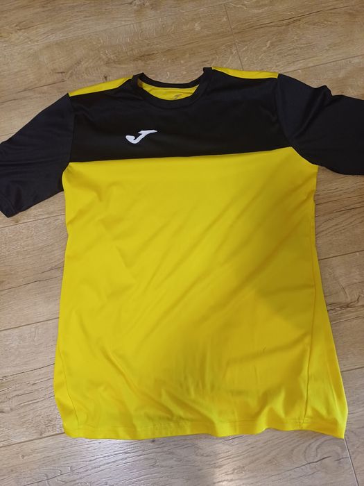 Продам футболку Joma