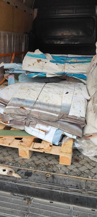 Продам вживані брезенти тенти