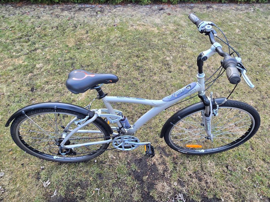 Aluminiowy rower miejski trekkingowy crossowy na kołach 28"