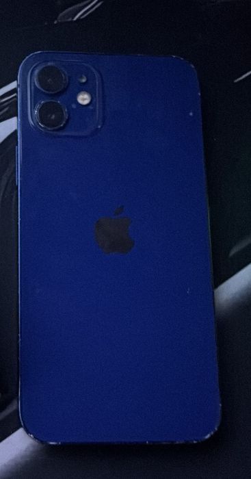 Telefon iphone 12