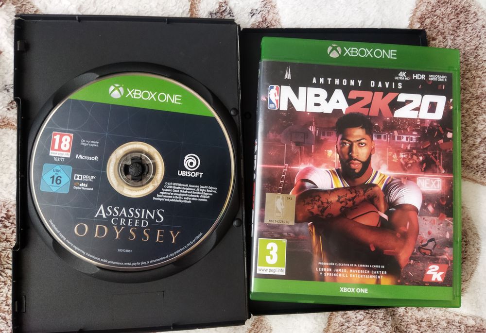 Диски Assassin's Creed Odyssey  та NBA 2k20 для Xbox One, Series X