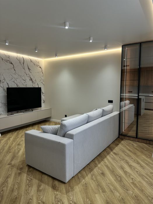 3 кімнатна квартира (л1