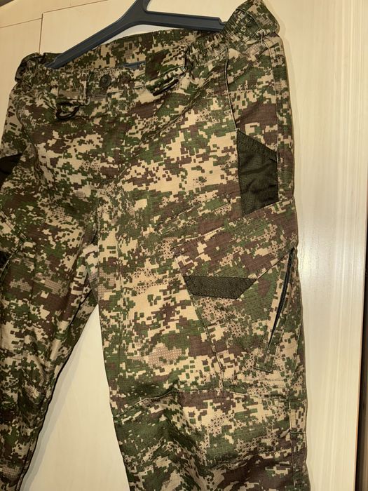 Штани повсякденні L/M (34/32) в камуфляжі NGU camo Хижак