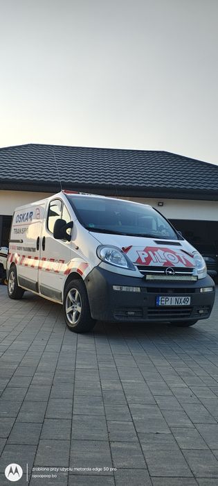 Opel Vivaro 1,9 z zabudową Pilot- kamper