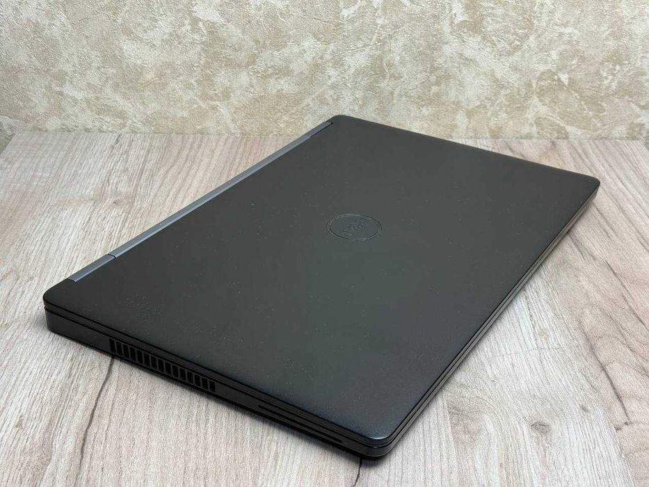 Dell Latitude E5570  15.6 FHDips | i5-6 | 8GB DDR4 | SSD120 | АКБ 3-4 ЧАСОВ